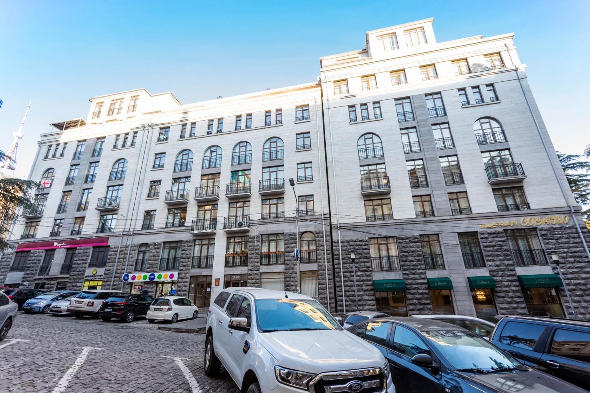 The Grand Apartment Tbilisi Exterior photo
