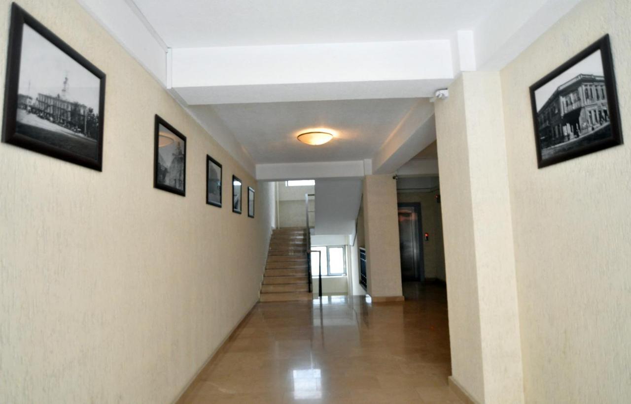The Grand Apartment Tbilisi Exterior photo